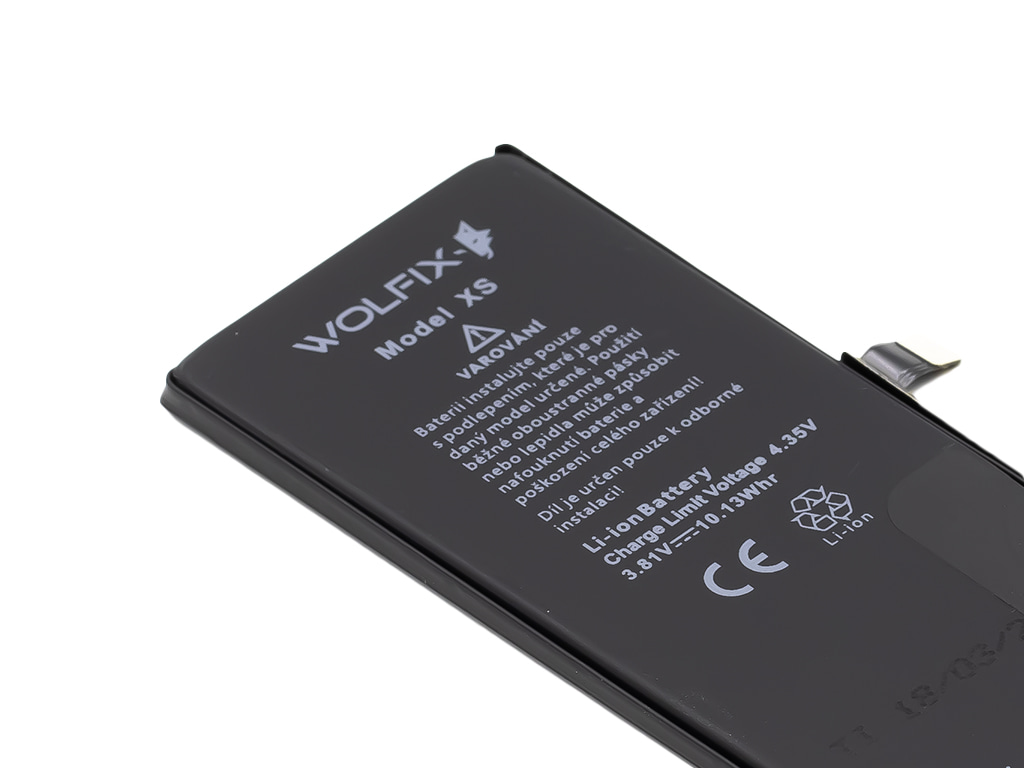 Proces výměny baterie u iPhonu XS v servisu Praha 5